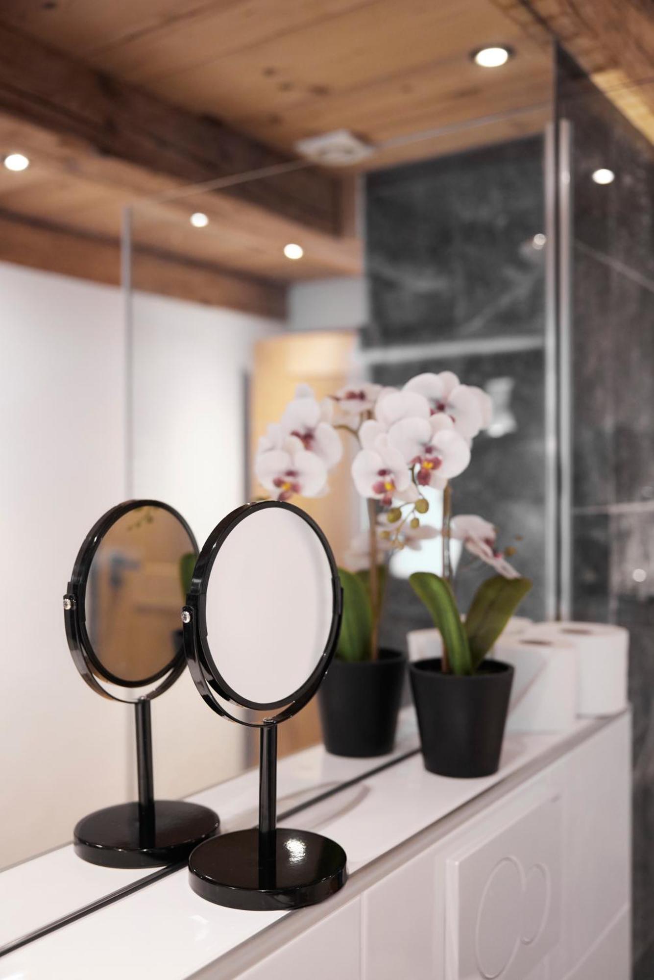 Ferienhaus Steinbacher Direkt Am テガーンゼー エクステリア 写真